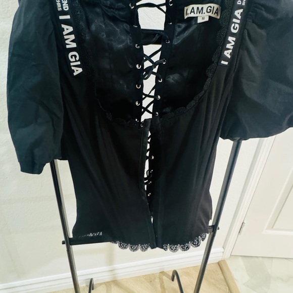 I am Gia Croset top - Picture 7 of 7